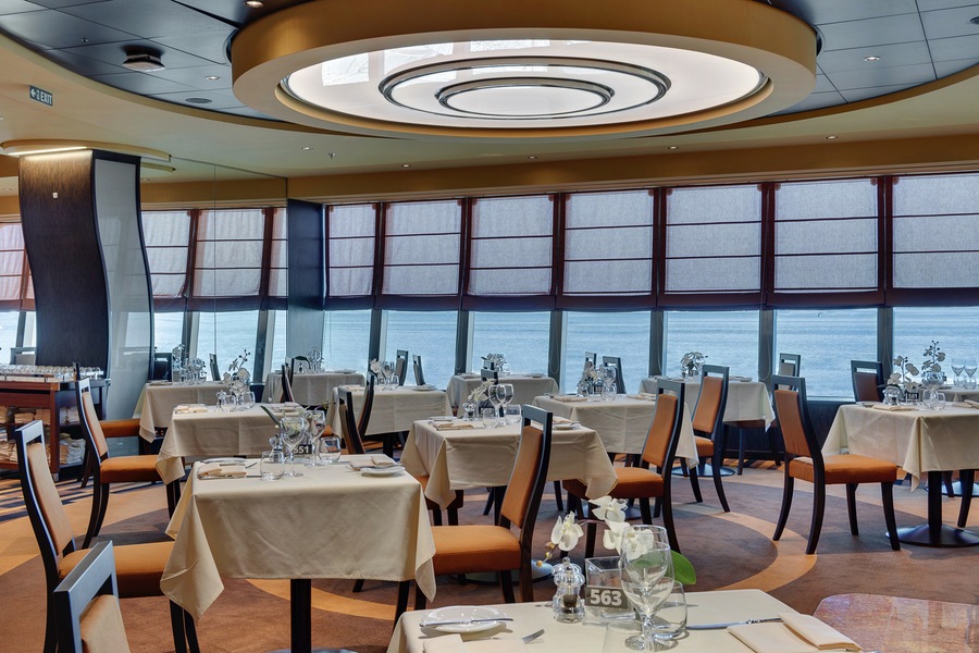 MSC Cruises MSC Meraviglia Panorama Restaurant - Credits - MSC Rights - Ivan Sarfatti 3.jpg